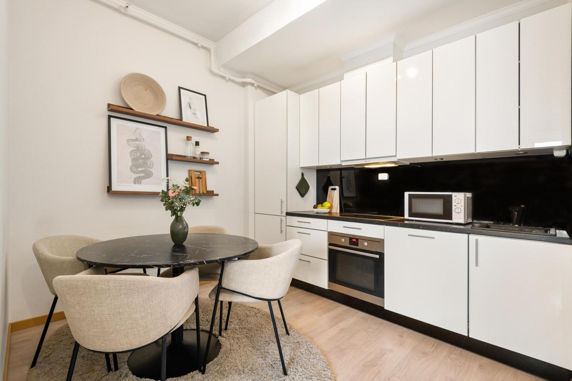 3-roms I Hjertet Av Sandviken Apartamento *