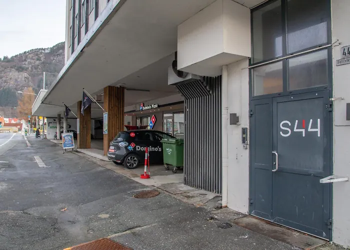 3-Roms Leilighet I Hjertet Av Sandviken